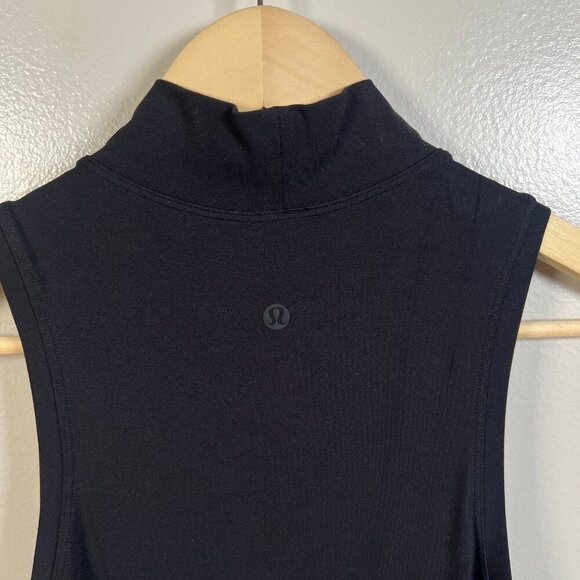 Lululemon Gone for the Week Dress Size 4 Minimal Travel Athleisure Black Comfy - Picture 6 of 9